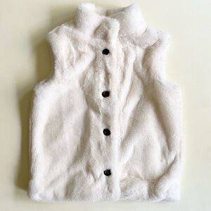 Hanna Andersson White Faux Fur Vest